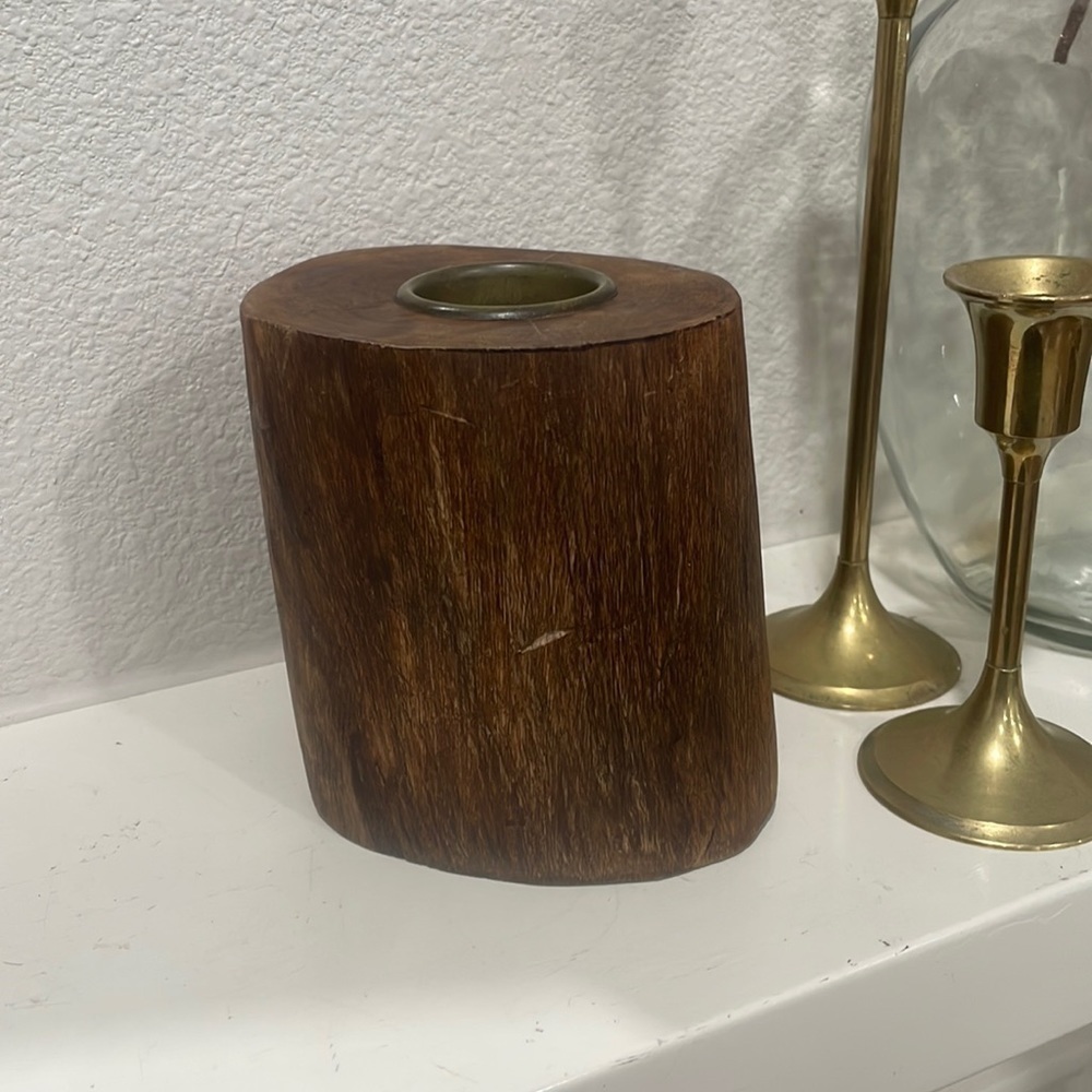 WOOD candle‎ holder